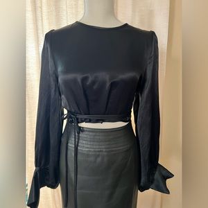 Zara cropped open back top size L
